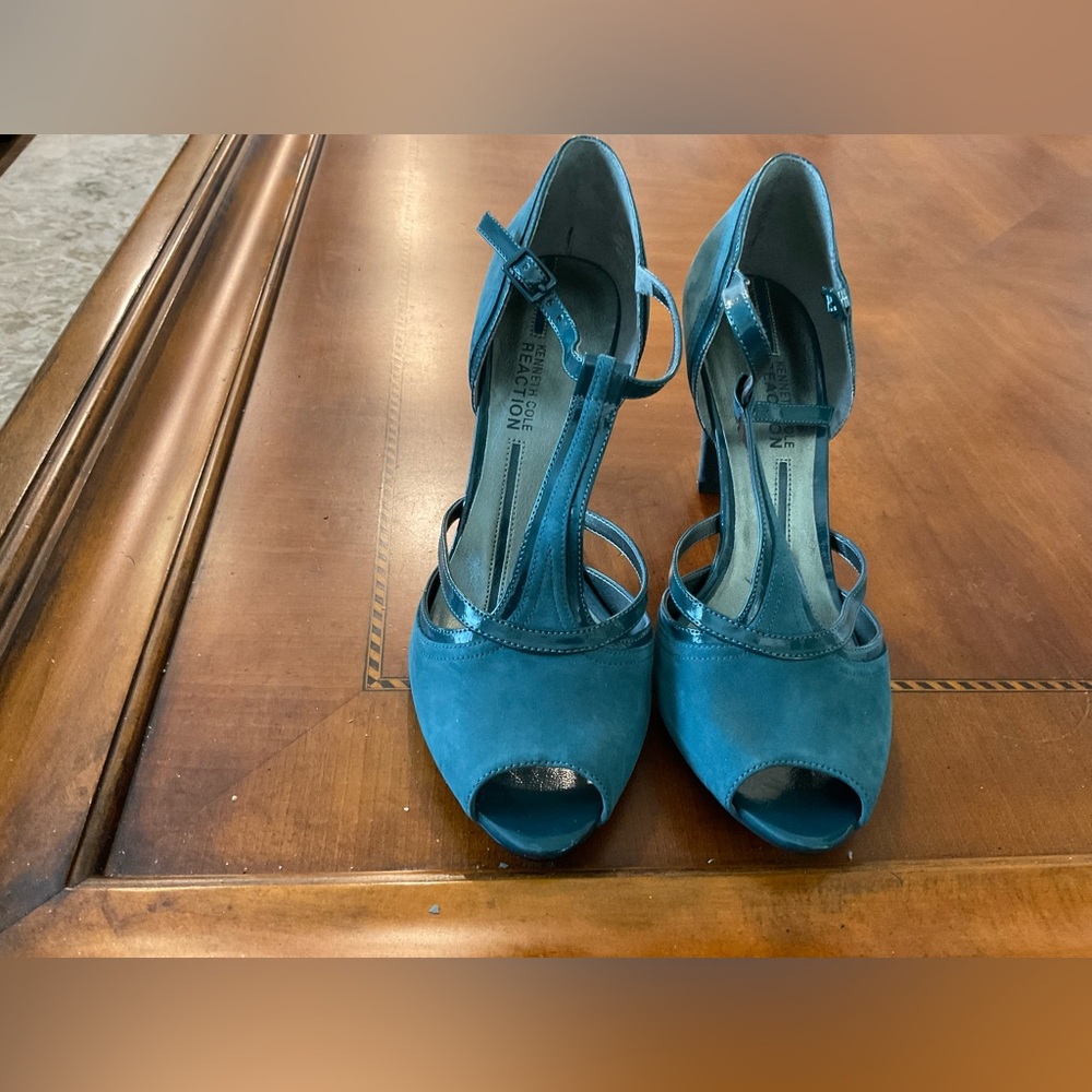 Kenneth Cole Reaction Teal Suede Peep-Toe Ankle-Strap Heels